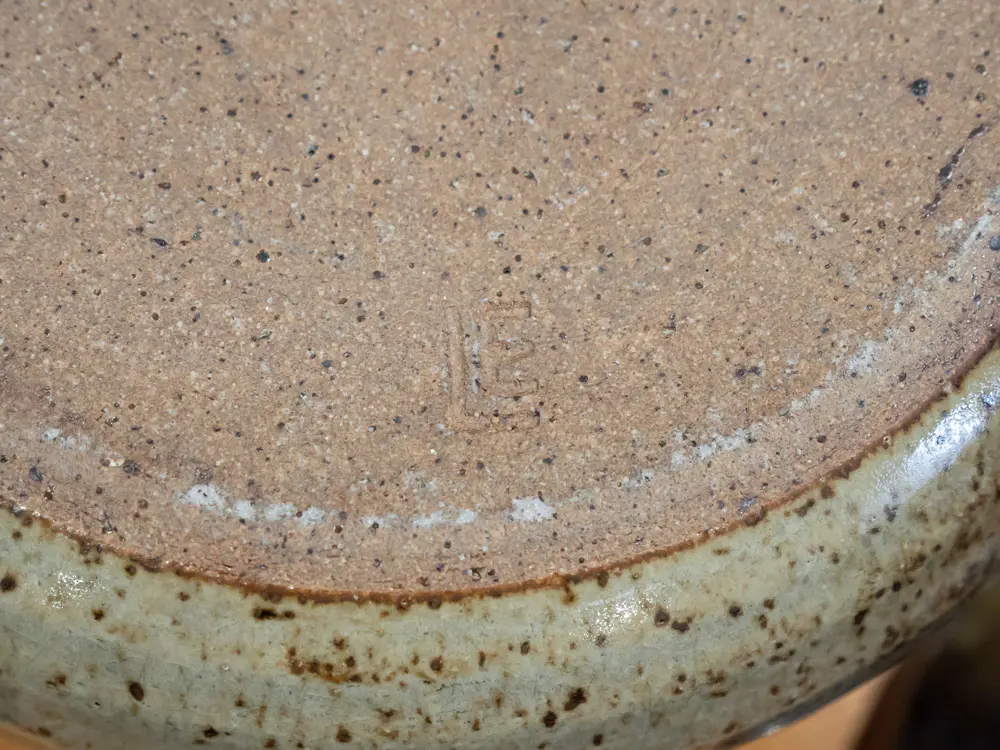 Lawrence Ewing New Zealand studio pottery lidded canister with impressed circular motifs H-180 D-180 Image 1++