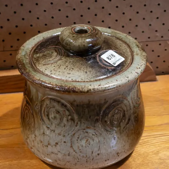 Lawrence Ewing New Zealand studio pottery lidded canister with impressed circular motifs H-180 D-180