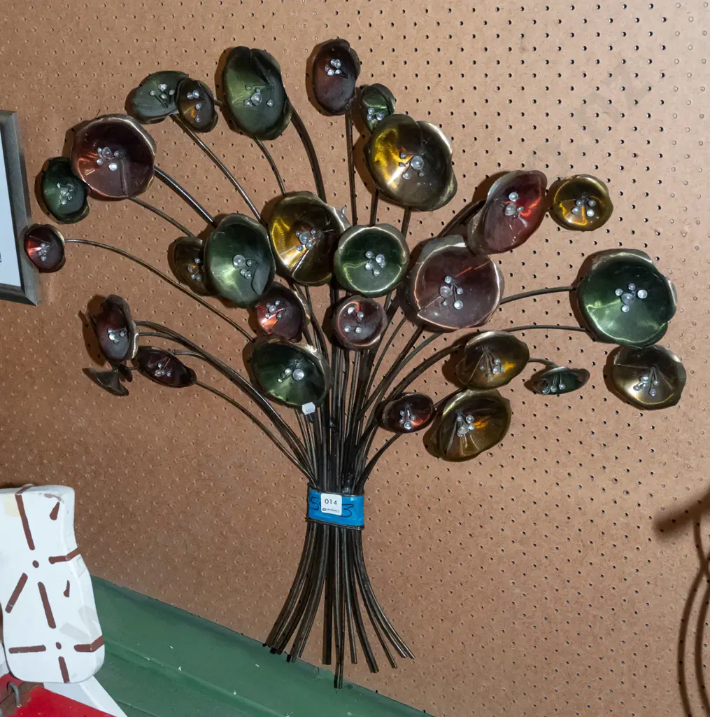 wrought metal floral wall art Image 1++