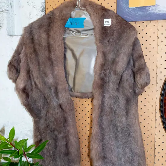 ladies fur stole