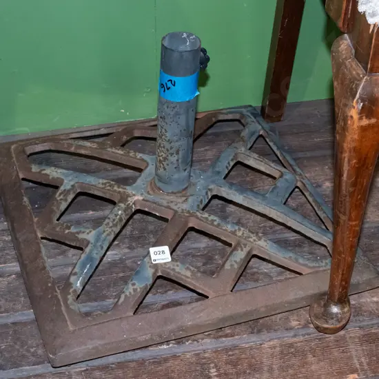 cast metal sun umbrella stand