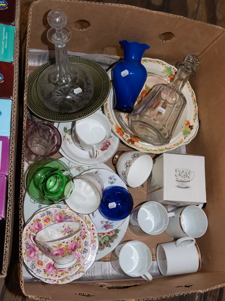 box; decanters, Serena trio, cups, sweet set etc Image 1++