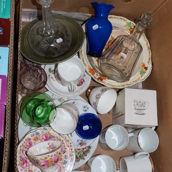 box; decanters, Serena trio, cups, sweet set etc
