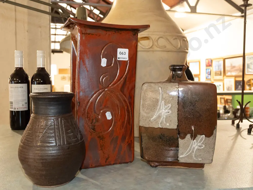 2x slab pottery vases, 1 other vase H310 Image 1++