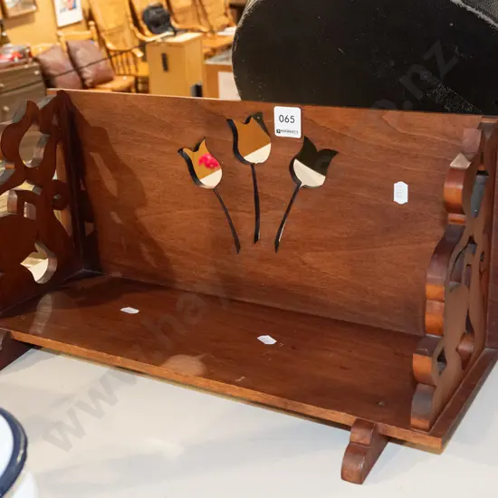 wooden pierced worked book holder L450