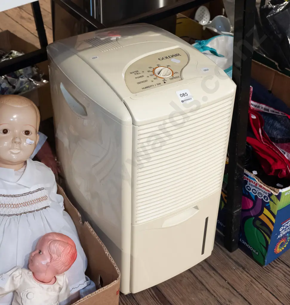 Goldaire dehumidifier Image 1++