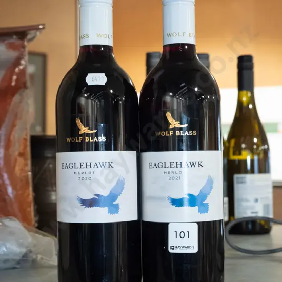 2x Wolf Blass Eagle Hawk  merlot 2020