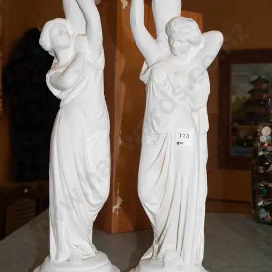 pair of plaster female figurines H470