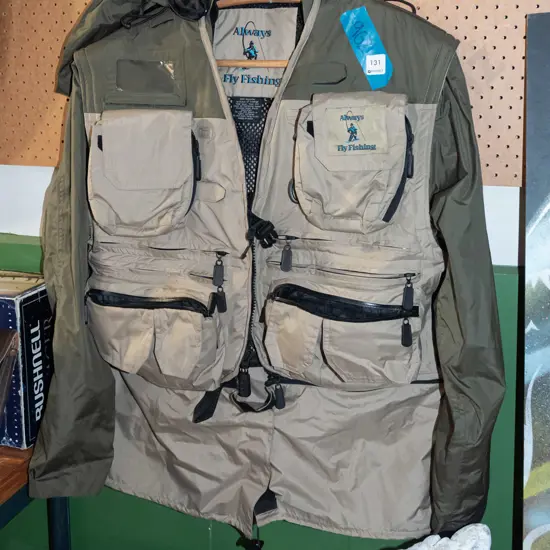 Always Fly Fishing vest - size Large