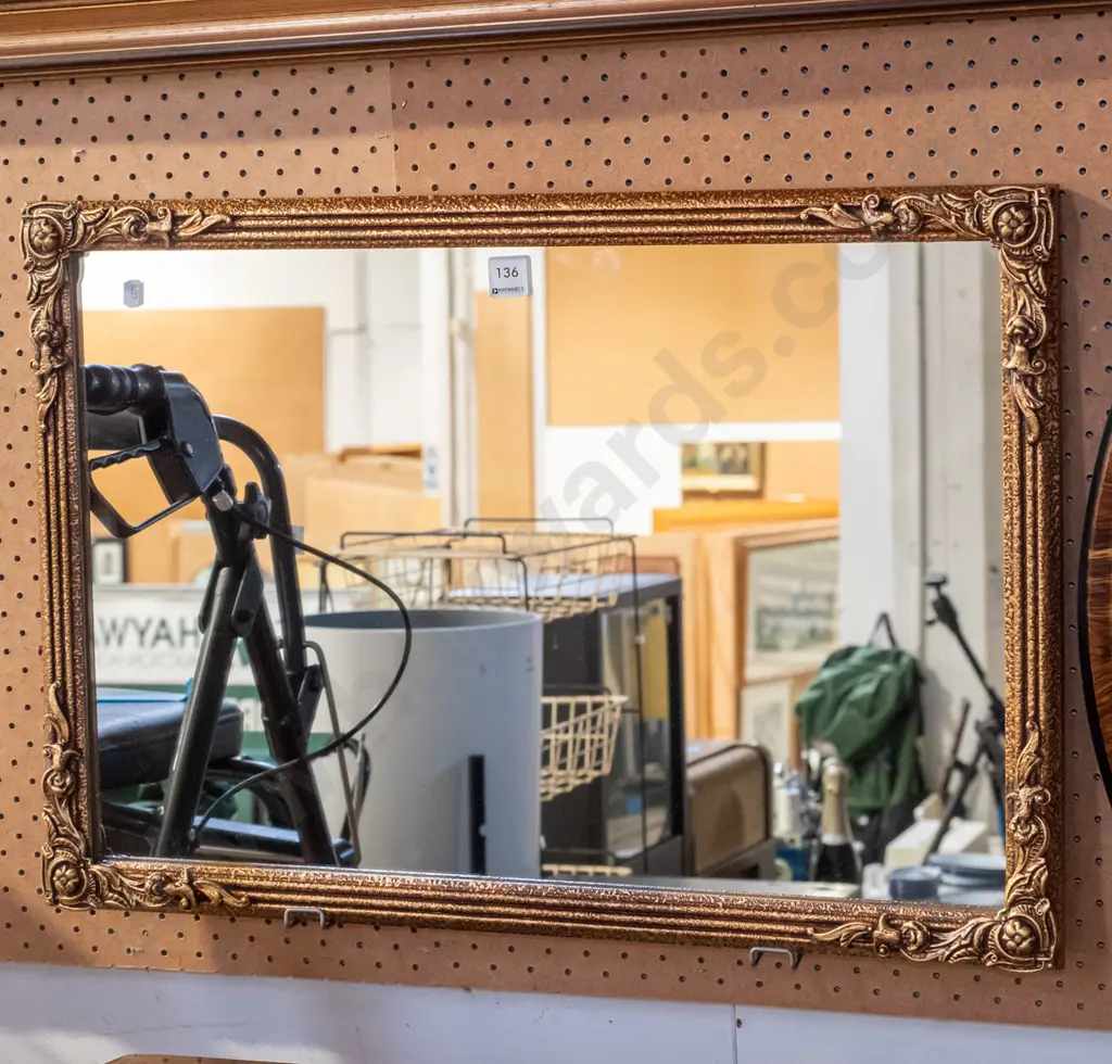 gilt framed wall mirror Diam650 Image 1++