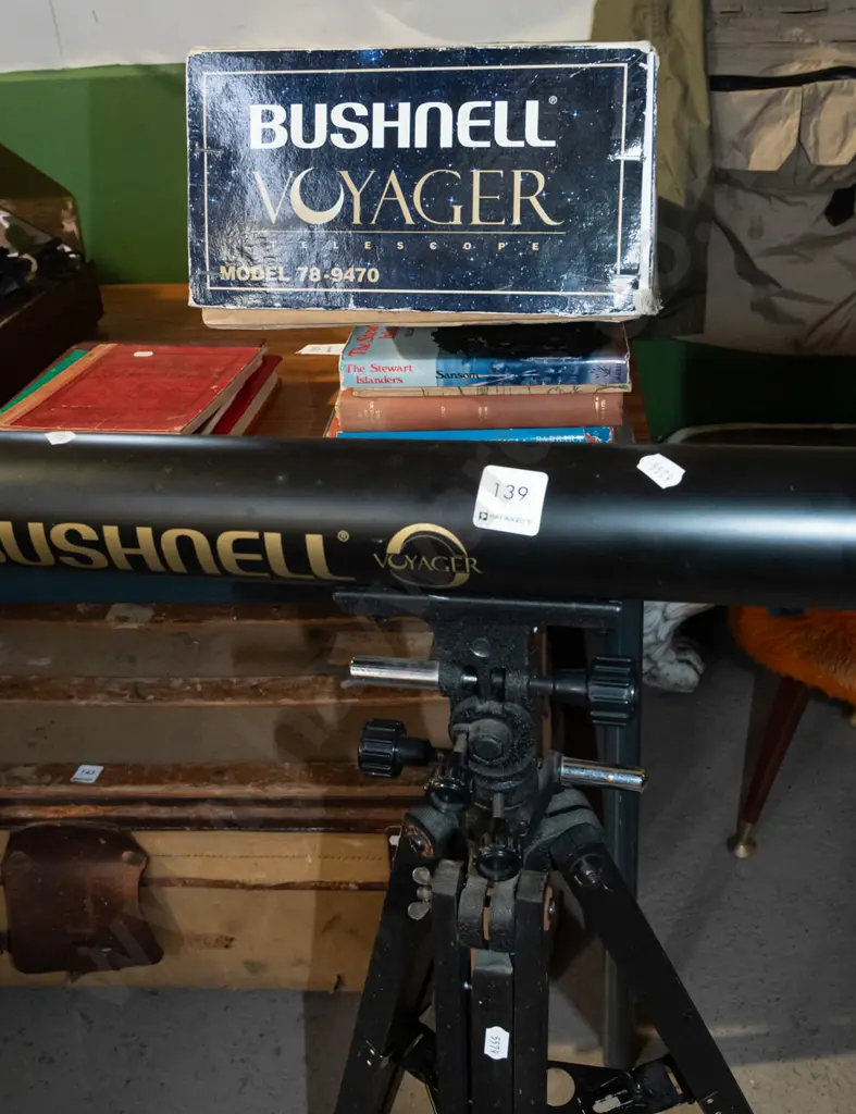 Bushnell astronomical telescope Image 1++