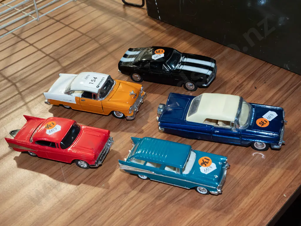 5x diecast model vehicles Image 1++