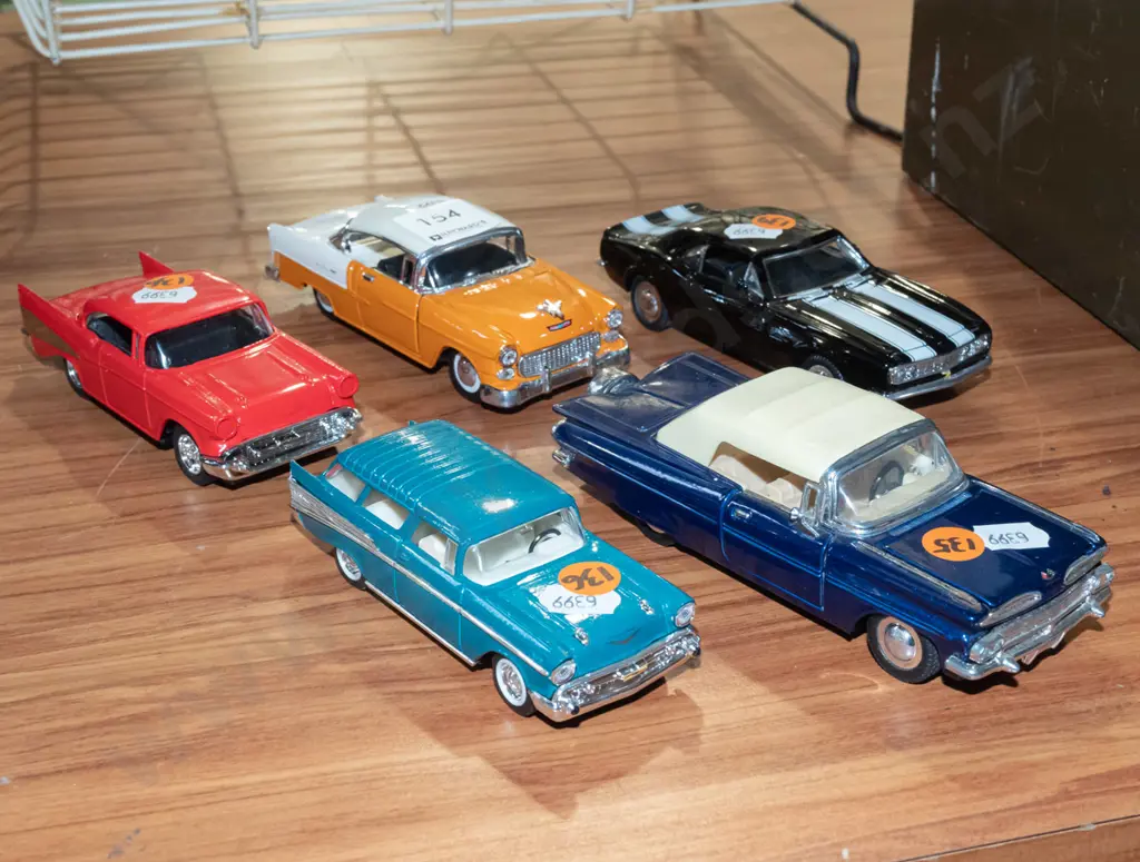 5x diecast model vehicles Image 1++