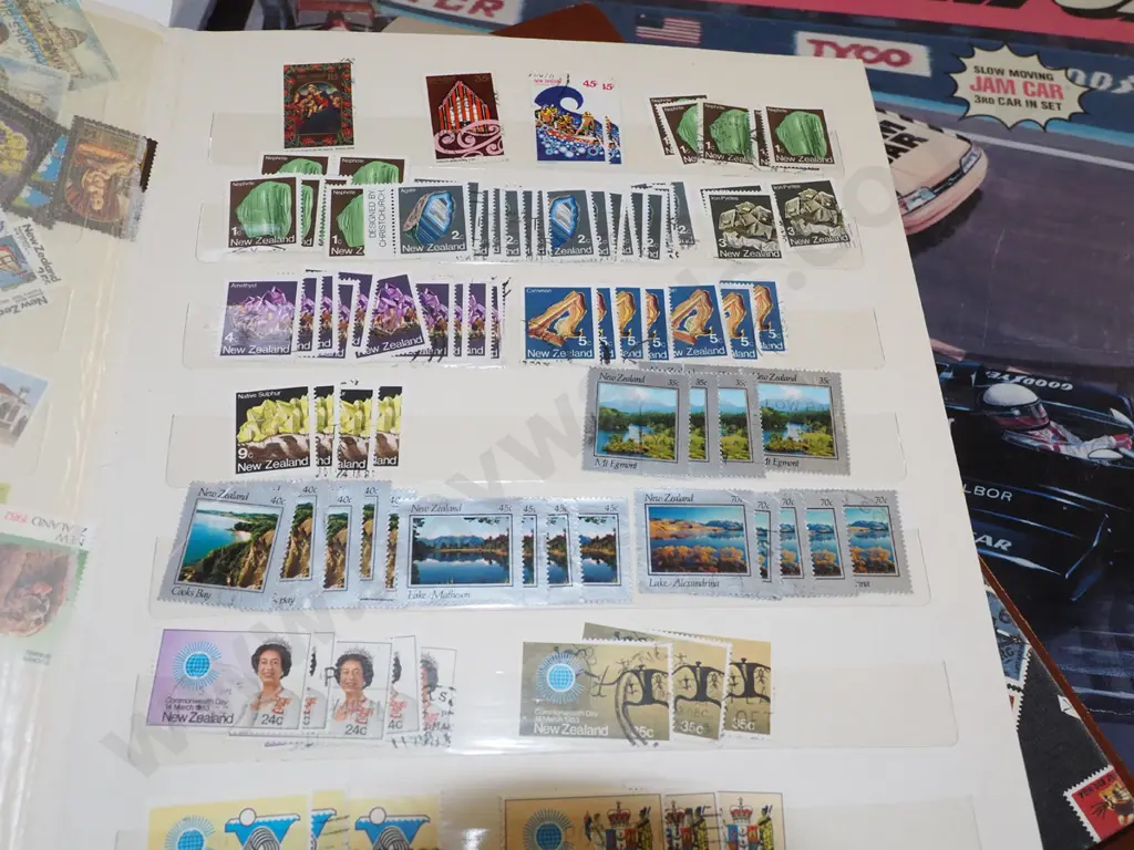 stamp albums  Image 1++