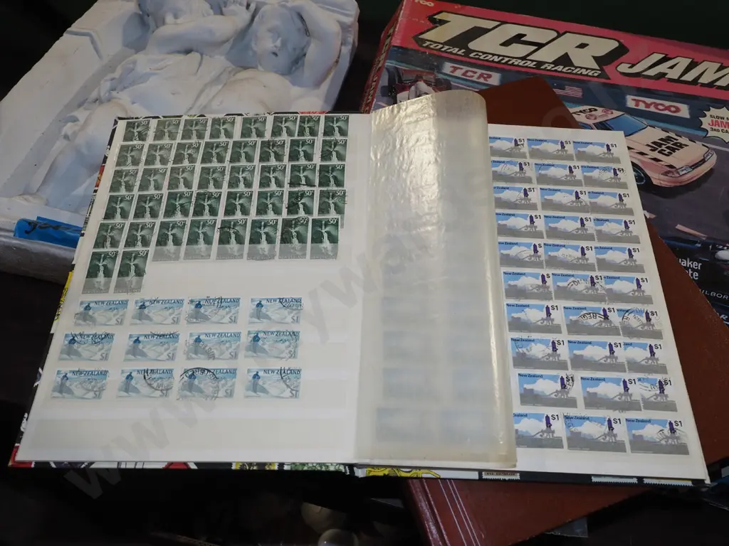 stamp albums  Image 1++