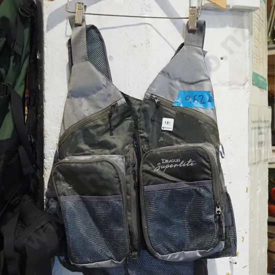 Dragon Superlite fly fishing vest