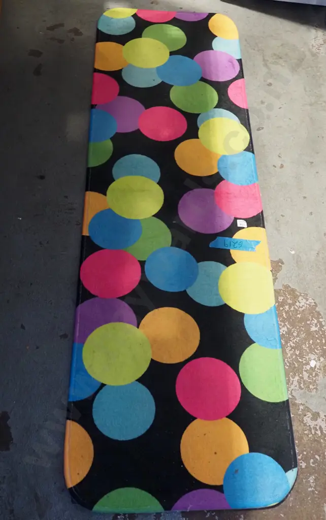 acrylic floor mat - coloured dots L1600 W490 Image 1++