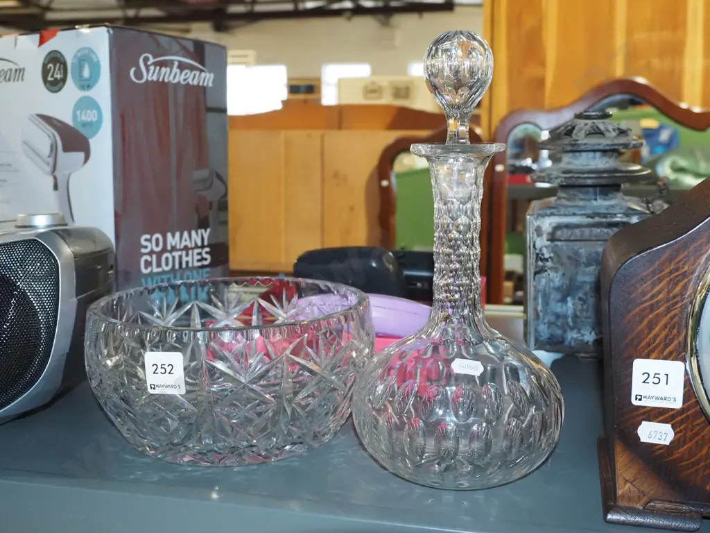 crystal decanter, bowl Image 1++