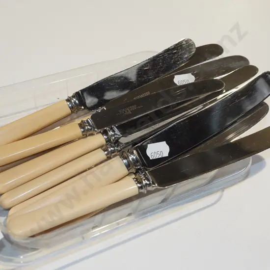 bone handled knives
