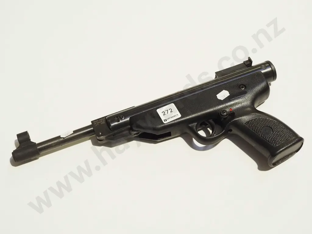 air pistol Image 1++