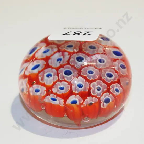 small glass paperweight Diam55