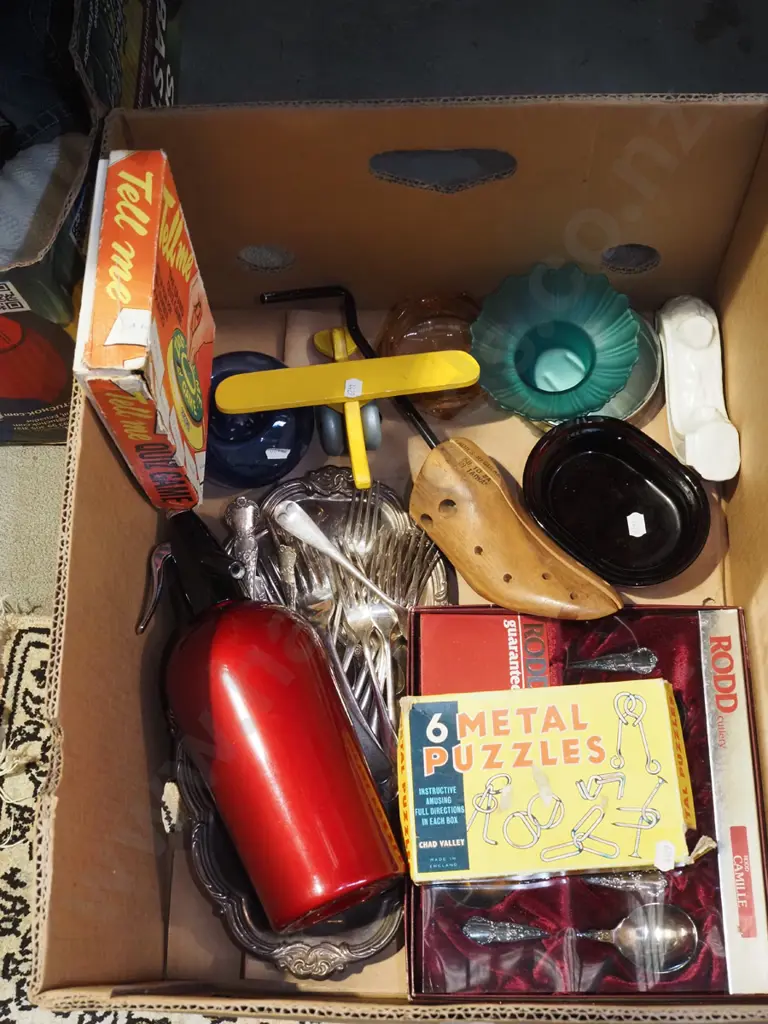 box; soda syphon, cutlery, puzzles etc Image 1++