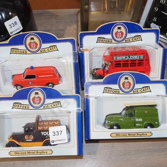 4x boxed Oxford toy vehicles
