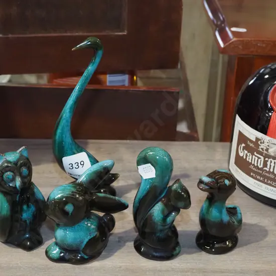 5x Blue Mountain pottery figurines Tallest H150