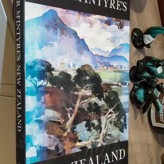 Peter McIntyre New Zealand book