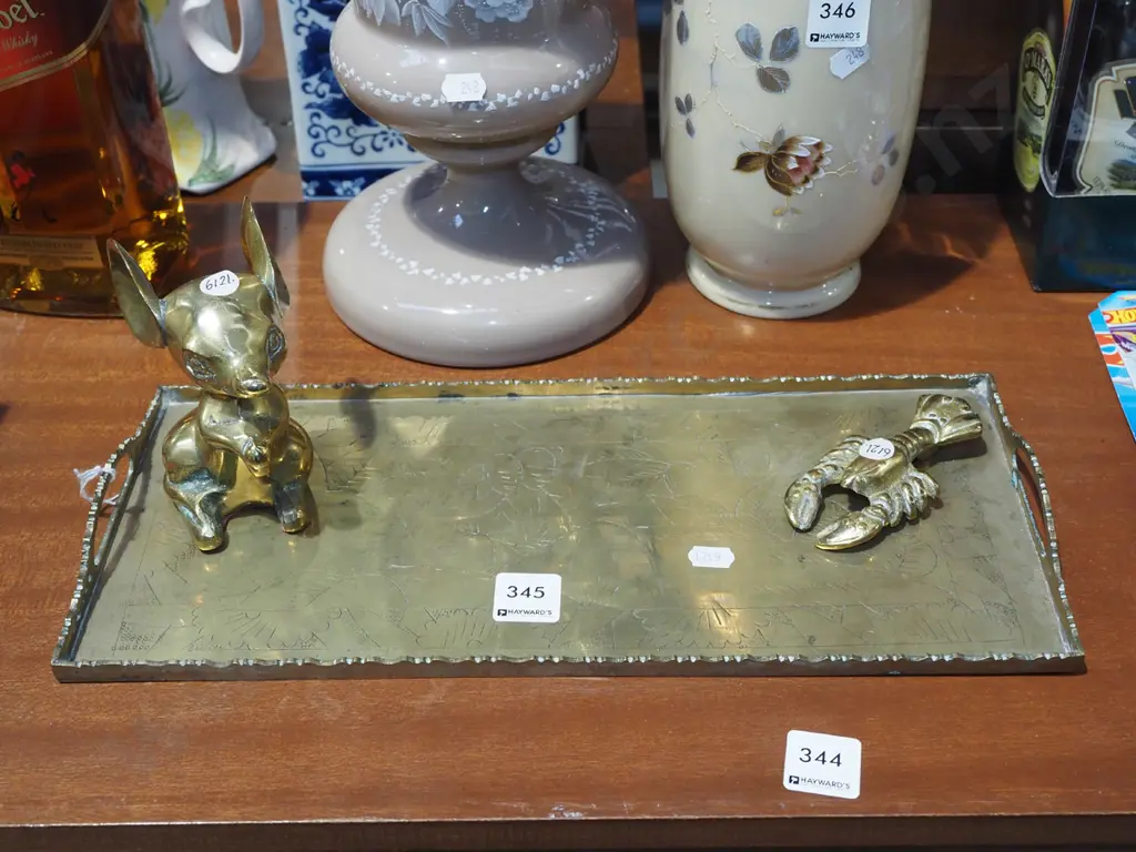 brass tray, 2x brass figurines Tray W370 Image 1++