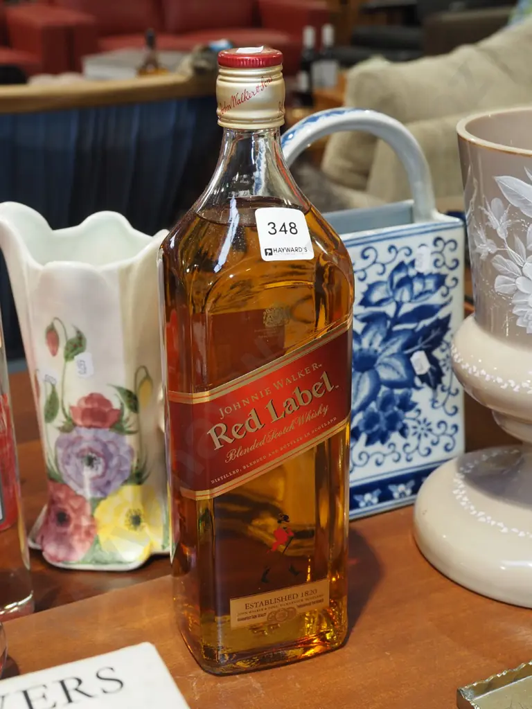 1.125L Johnnie Walker Red Label whisky Image 1++