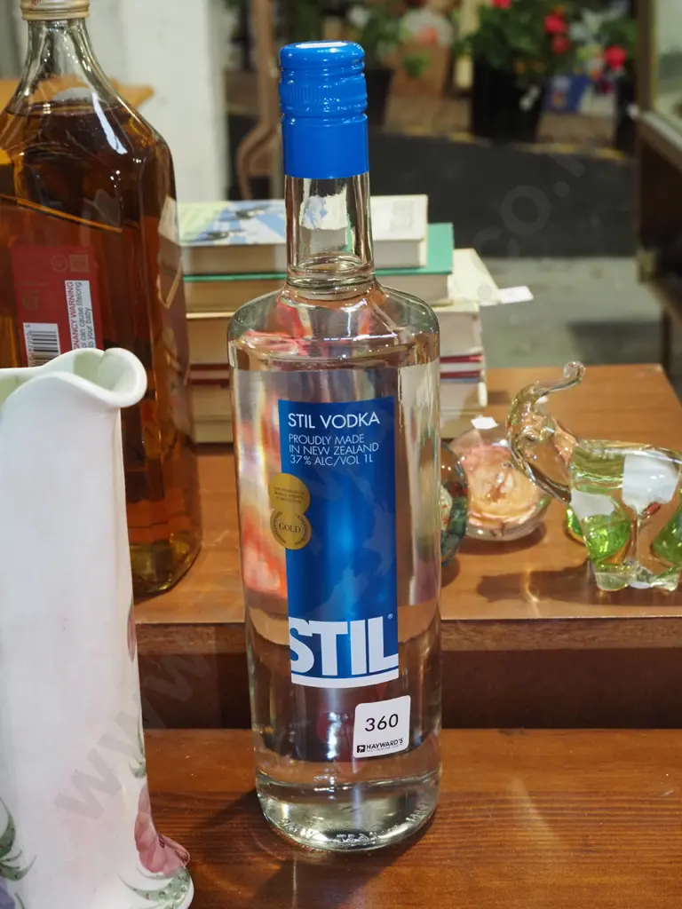 box of Stil 1L vodka Image 1++