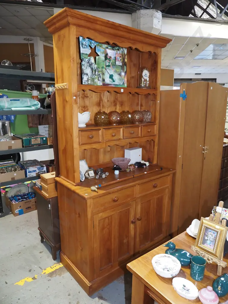 Indonesian hardwood wall unit with 2 solid doors, 2 large drawers, 4 smaller drawers H1220 W1100 D550 Image 1++