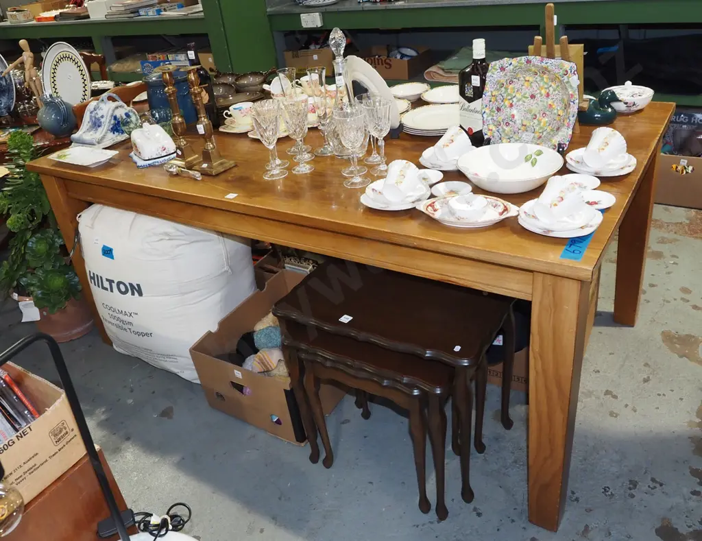solid pine dining table - no chairs H770 W1800 D1000 Image 1++