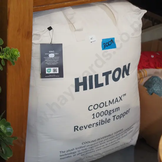 Hilton Coolmax 1000gm bed topper