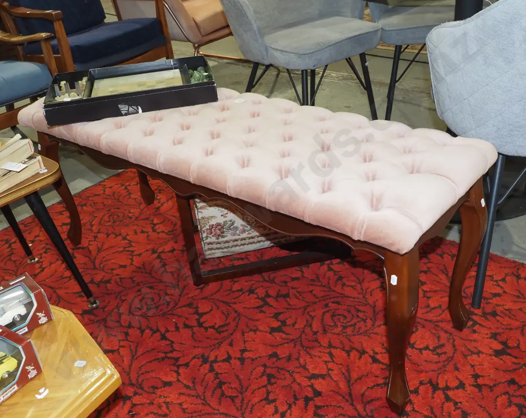mahogany cab leg deep buttoned bench seat L1170 D410 Image 1++