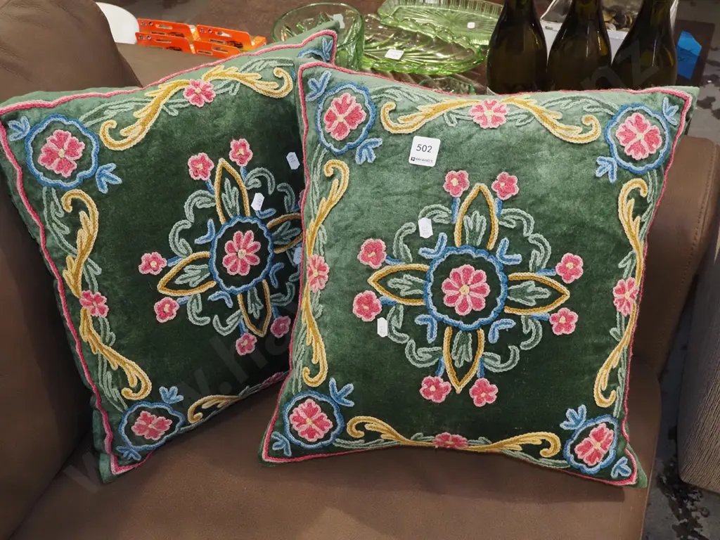 2x needlework cushions Image 1++