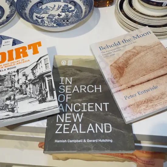 NZ books
