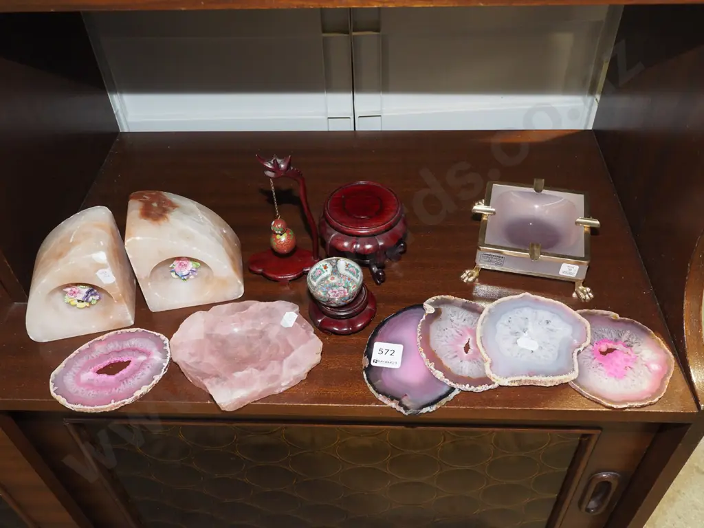 cut polished gem stones,alabaster bookends, ashtray etc Image 1++
