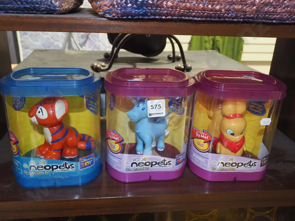 3x boxed as new Neo pets Image 1++