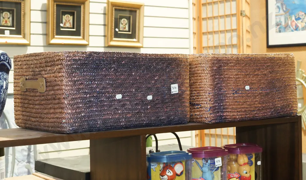 seagrass and fabric lined storage baskets Image 1++