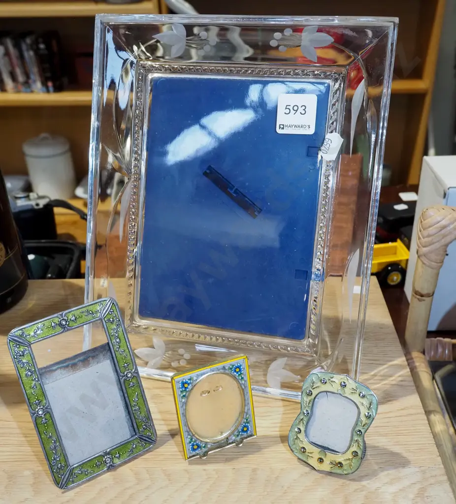 crystal photo frames, 3x smaller photo frames H250 Image 1++