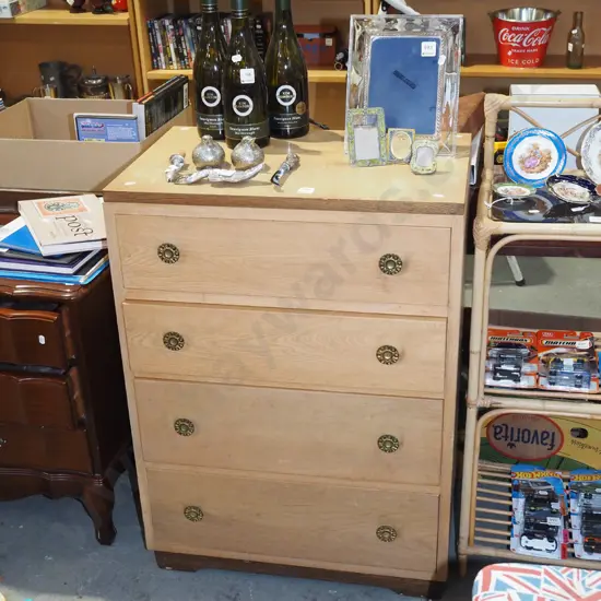 oak 4 drawer chest H830 W595 D390 - split to left hand side