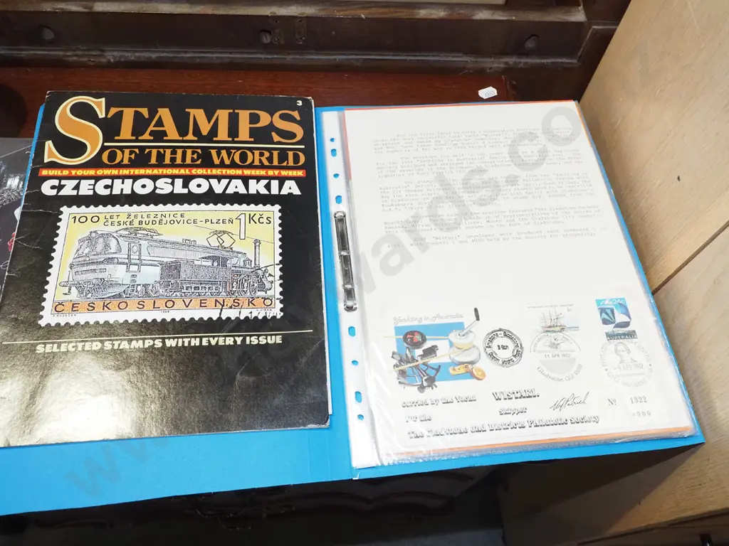 stamp albums Image 1++