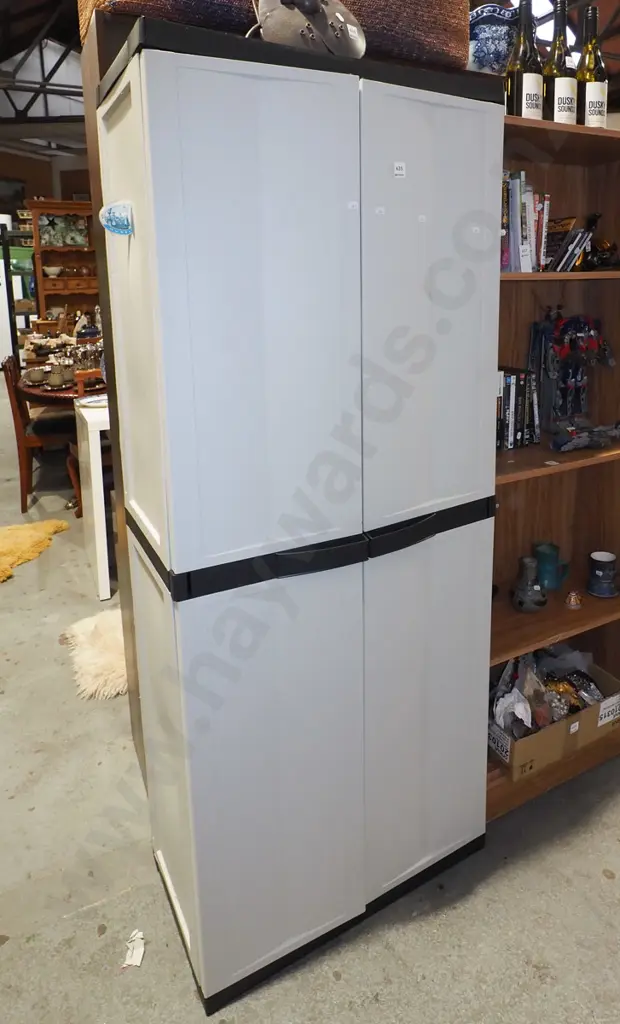 2 drawer plastic cupboard H1650 W650 D370 Image 1++