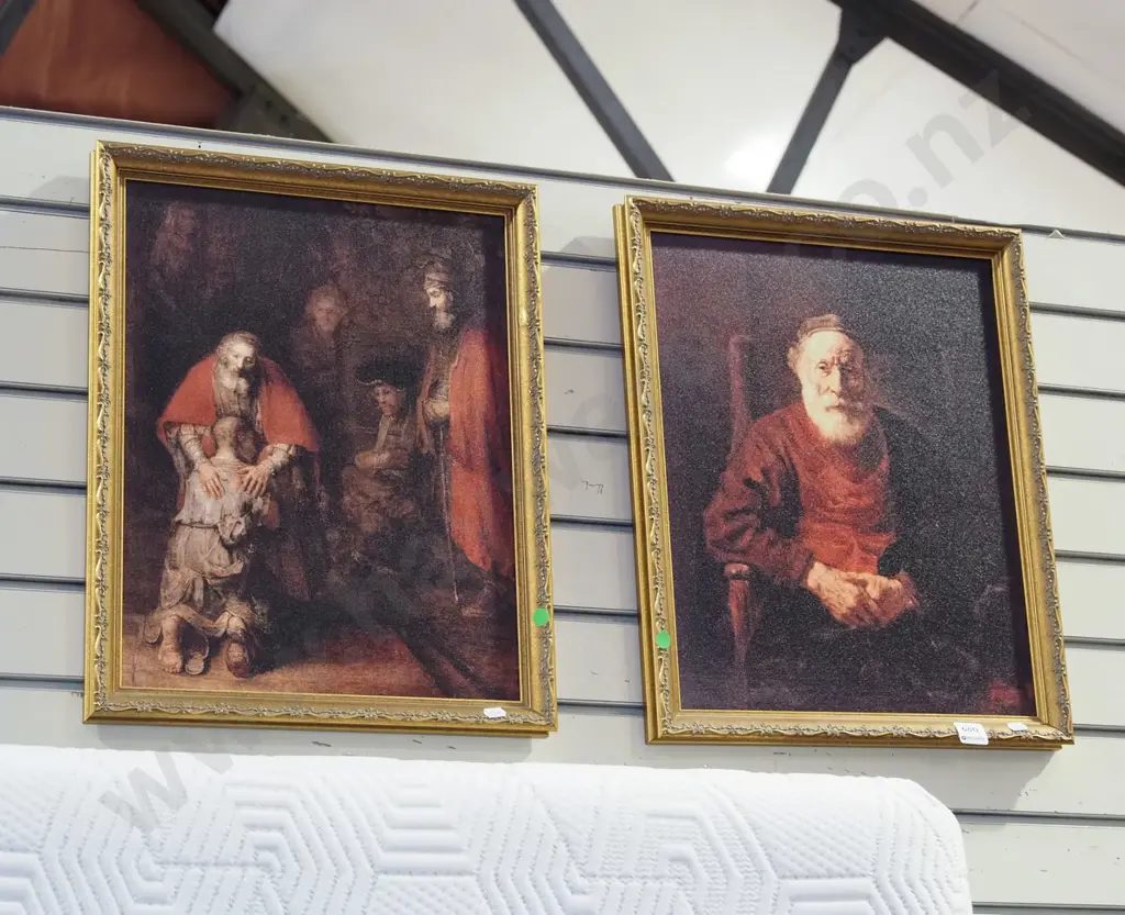 2x gilt framed Rembrandt prints - red dots Image 1++