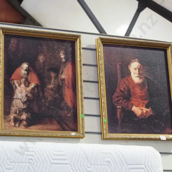 2x gilt framed Rembrandt prints - red dots