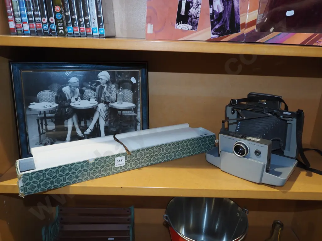 photo print - café scene, scroll, concertian land camera Image 1++