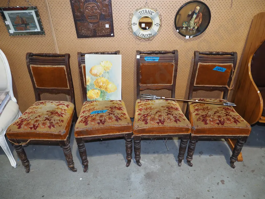4x turned leg restorer's Cromwell dining chairs Image 1++