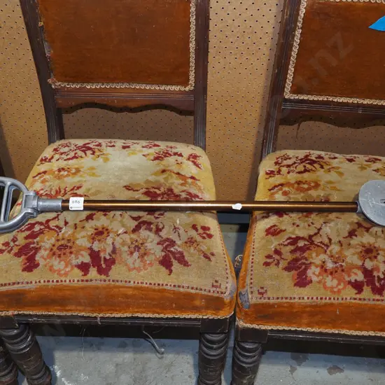 shooting stick